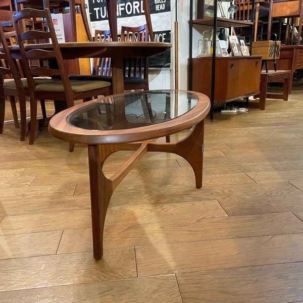 STATEROOM BY STONEHILL Glass top coffe table | DOUBLEDAY ONLINE SHOP