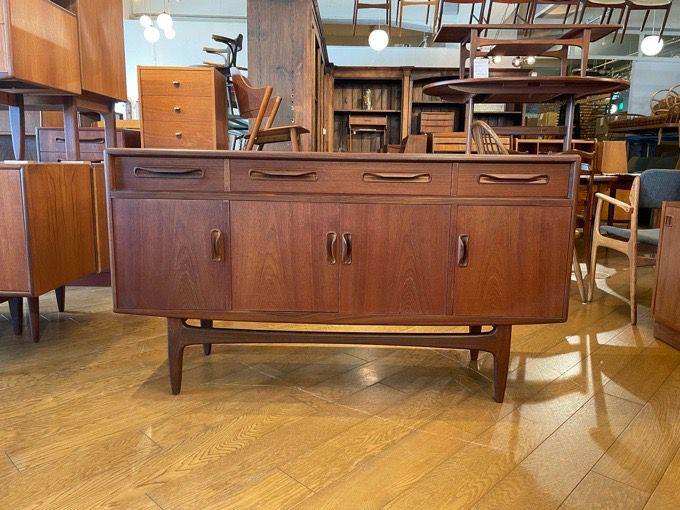 ジープラン フレスコ サイドボード G-Plan Fresco Sideboard