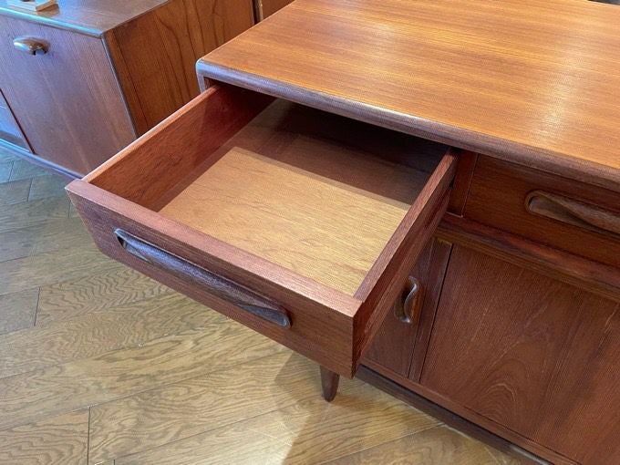 ジープラン フレスコ サイドボード G-Plan Fresco Sideboard