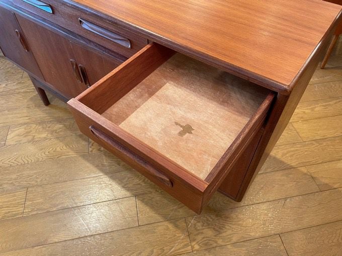 ジープラン フレスコ サイドボード G-Plan Fresco Sideboard