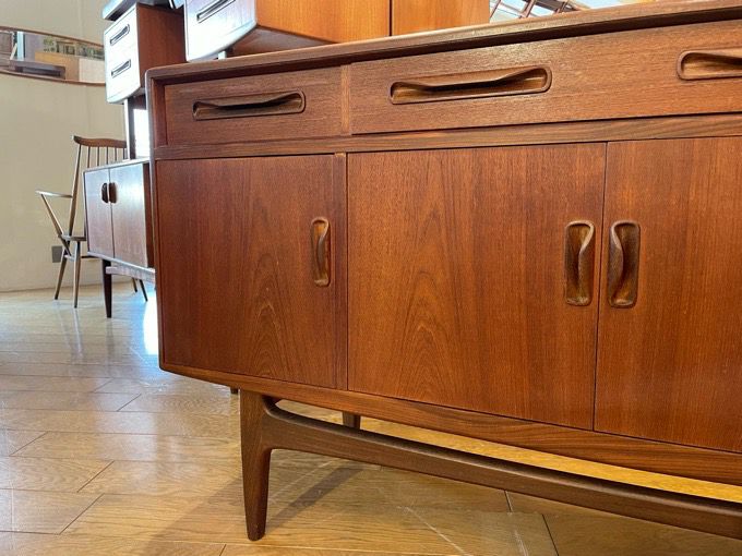 ジープラン フレスコ サイドボード G-Plan Fresco Sideboard