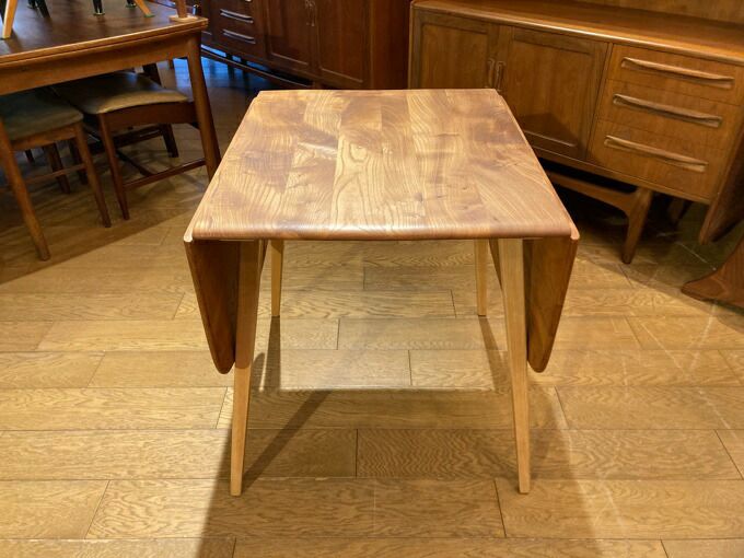 アーコール スクエア ドロップリーフ テーブル Ercol Square Drop Leaf