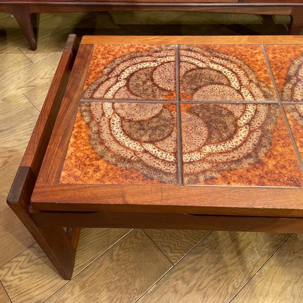 タイルトップ コーヒー テーブル Tiletop CoffeeTable | DOUBLEDAY