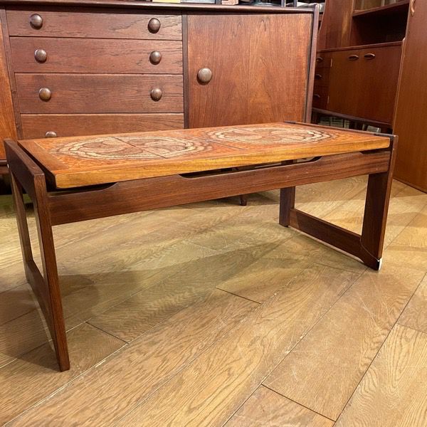 タイルトップ コーヒー テーブル Tiletop CoffeeTable | DOUBLEDAY