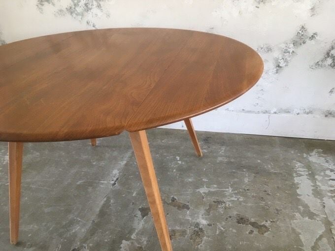 アーコール オーバル ドロップリーフ テーブル Ercol Oval Drop Leaf