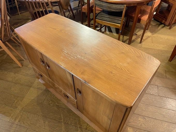 アーコール サイドボード Ercol Sideboard | DOUBLEDAY ONLINE SHOP