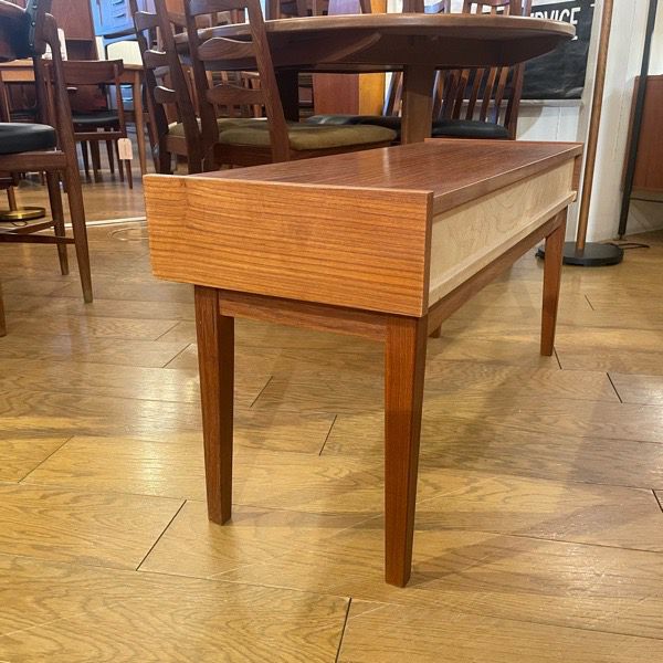 デンマーク製 サイドテーブル Danish Side Table | DOUBLEDAY ONLINE SHOP