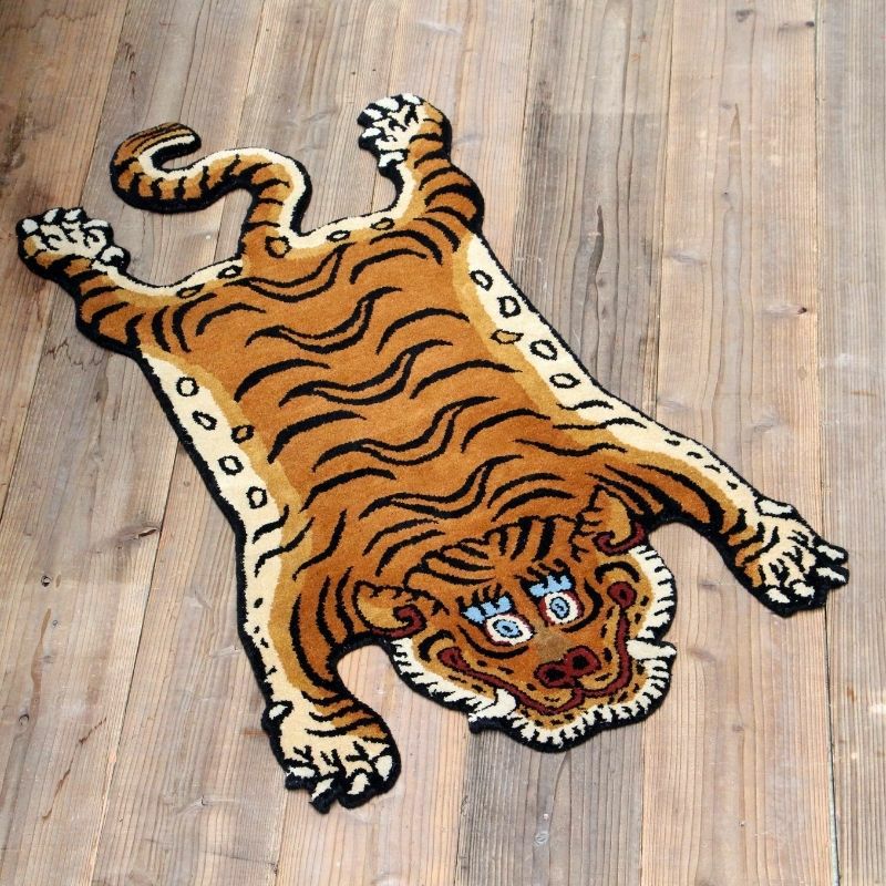 チベタン タイガー ラグ 60㎝×90㎝ 赤 ピンク 希少 チベタンタイガー ラグ(選べる3サイズ) | DOUBLEDAY ONLINE SHOP